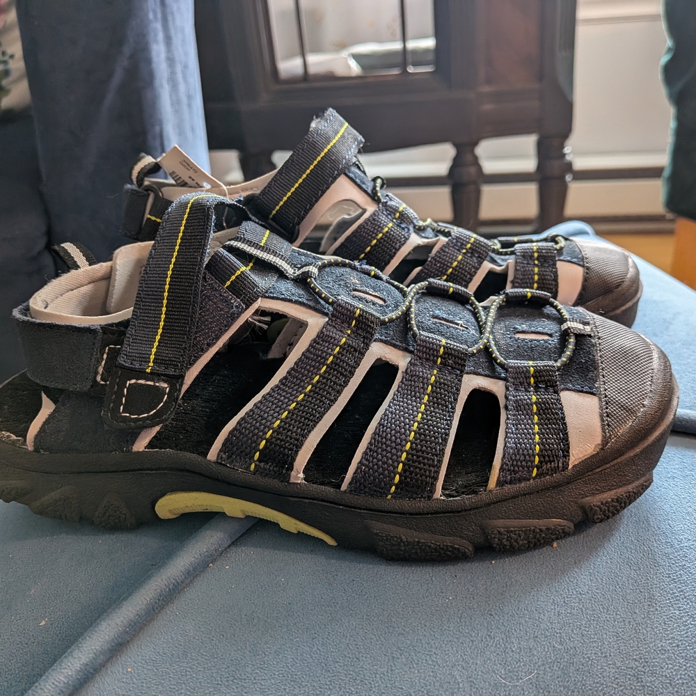 George Kids Black and White Sandals with Yellow Stitching